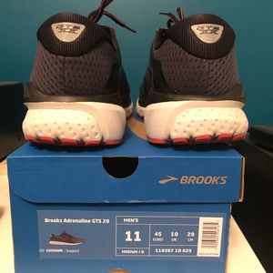 Brooks Adrenaline Running shoe